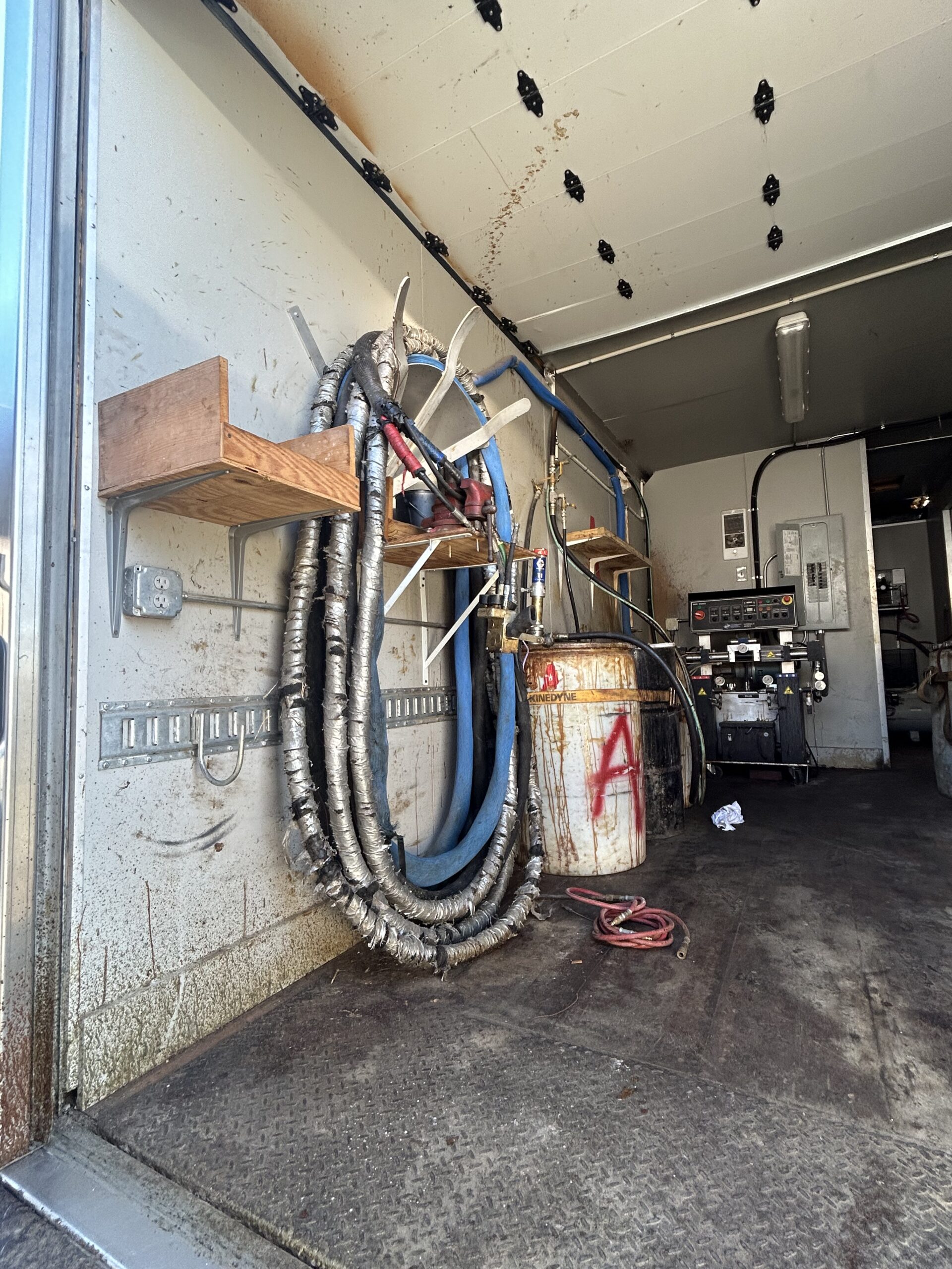 Used 2016 PMC PH-25 Box Truck Spray Foam Rig, 60' Heated Hose, (2) T1 Transfer Pumps, 5HP Compressor 37.5KW Diesel Generator, 20 CFM Air Dryer - Image 17